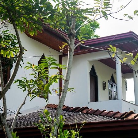 Bounty Villa Unawatuna Exterior photo